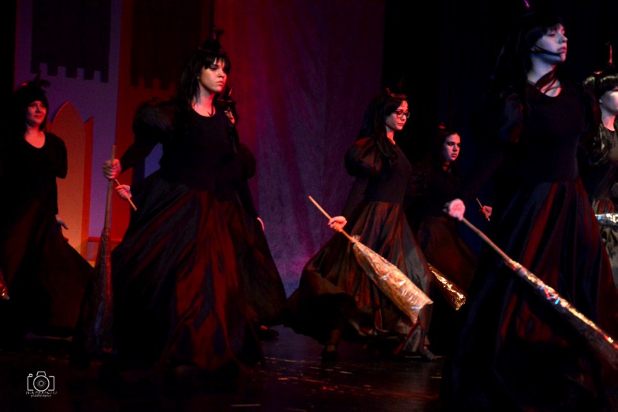 Plesna udruga Gesta: Bajka.hr