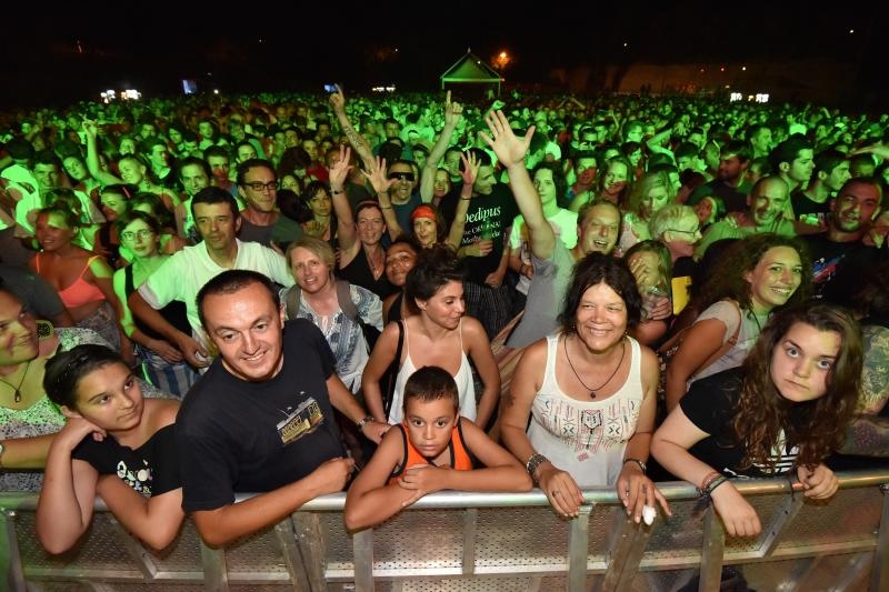 Manu Chao, jedan od najomiljenijih bendova na ovim prostorima, odrzali su veceras koncert na zadarskom Jazine Open Airu. Photo: Dino Stanin/PIXSELL Manu Chao, jedan od najomiljenijih bendova na ovim prostorima, odrzali su veceras koncert na zadarskom Jazine Open Airu. Photo: Dino Stanin/PIXSELL