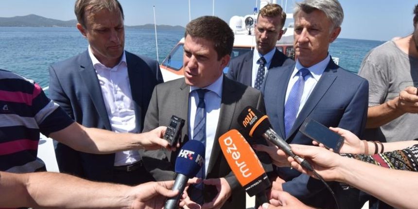 Preuzimanje nove brodice za traganje i spašavanje na moru