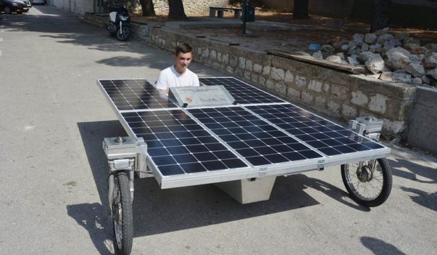 Solarni automobil Ruđer 01