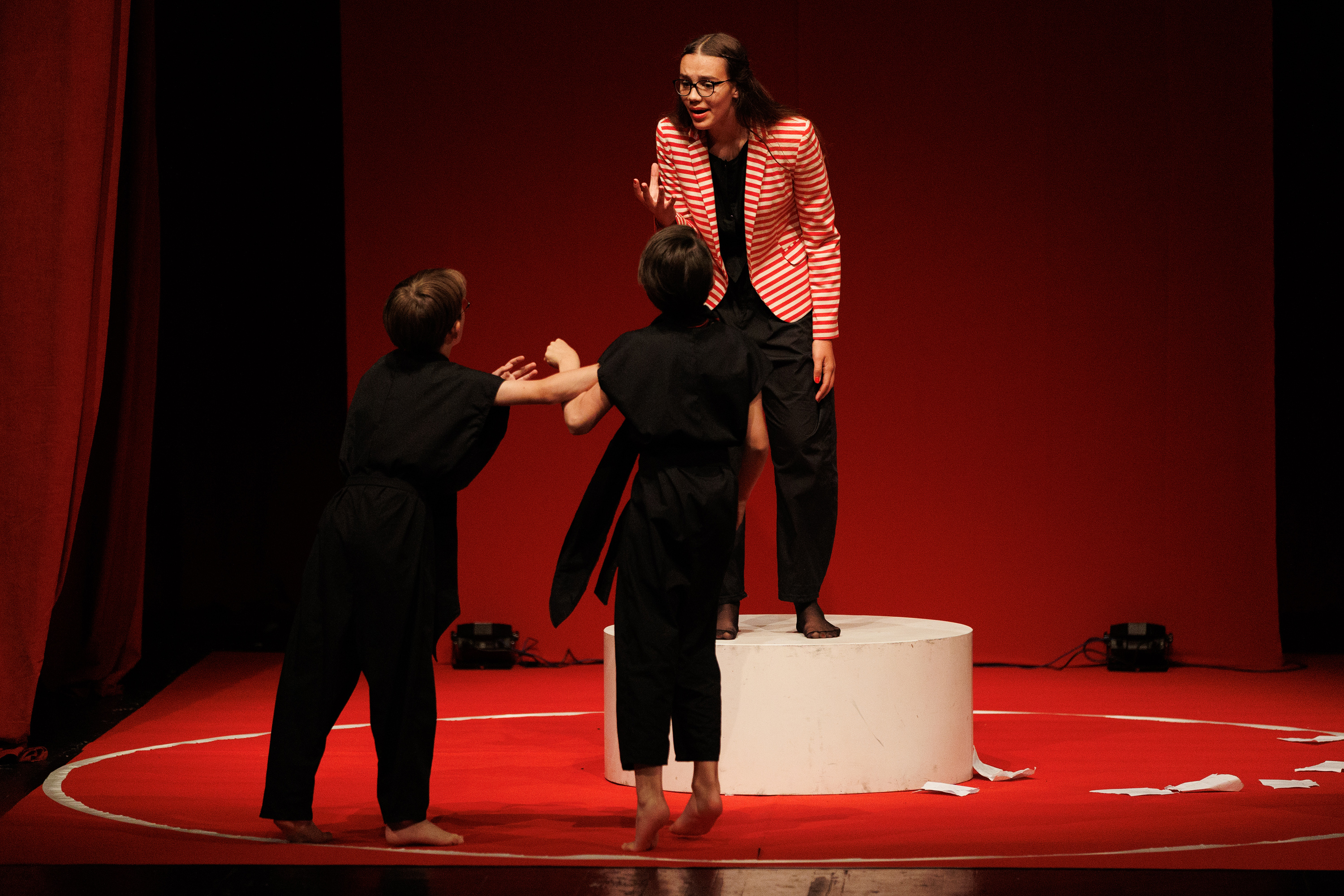 Igrajmo se: Zabranjeno mlađima od 15 strana A