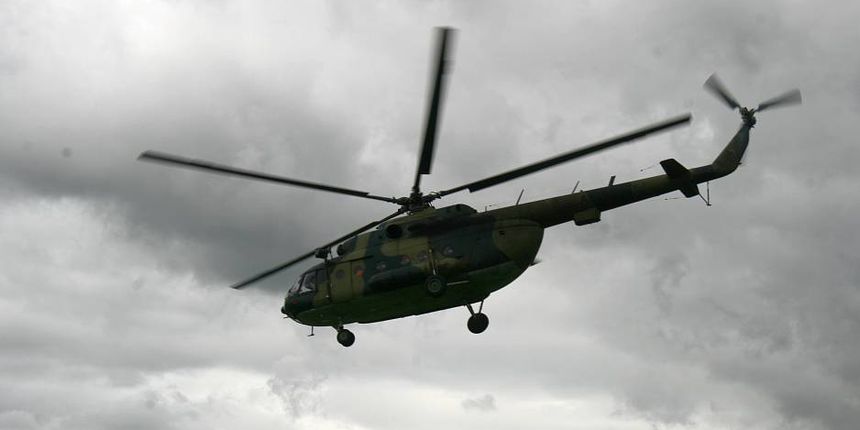 BiH: Helikopteri i dalje “krpaju” rupu na nasipu kod Orašja, foto: mod.gov.ba