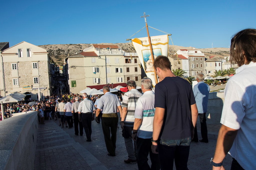 Proslava blagdana Velike Gospe u Pagu Proslava blagdana Velike Gospe u Pagu