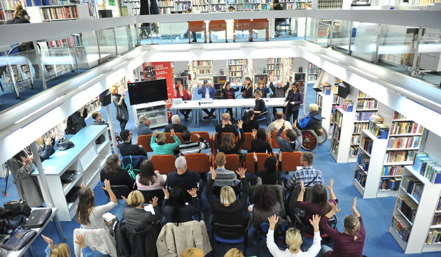 Gluhu i gluhoslijepu djecu treba uključiti u redoviti obrazovni sustav