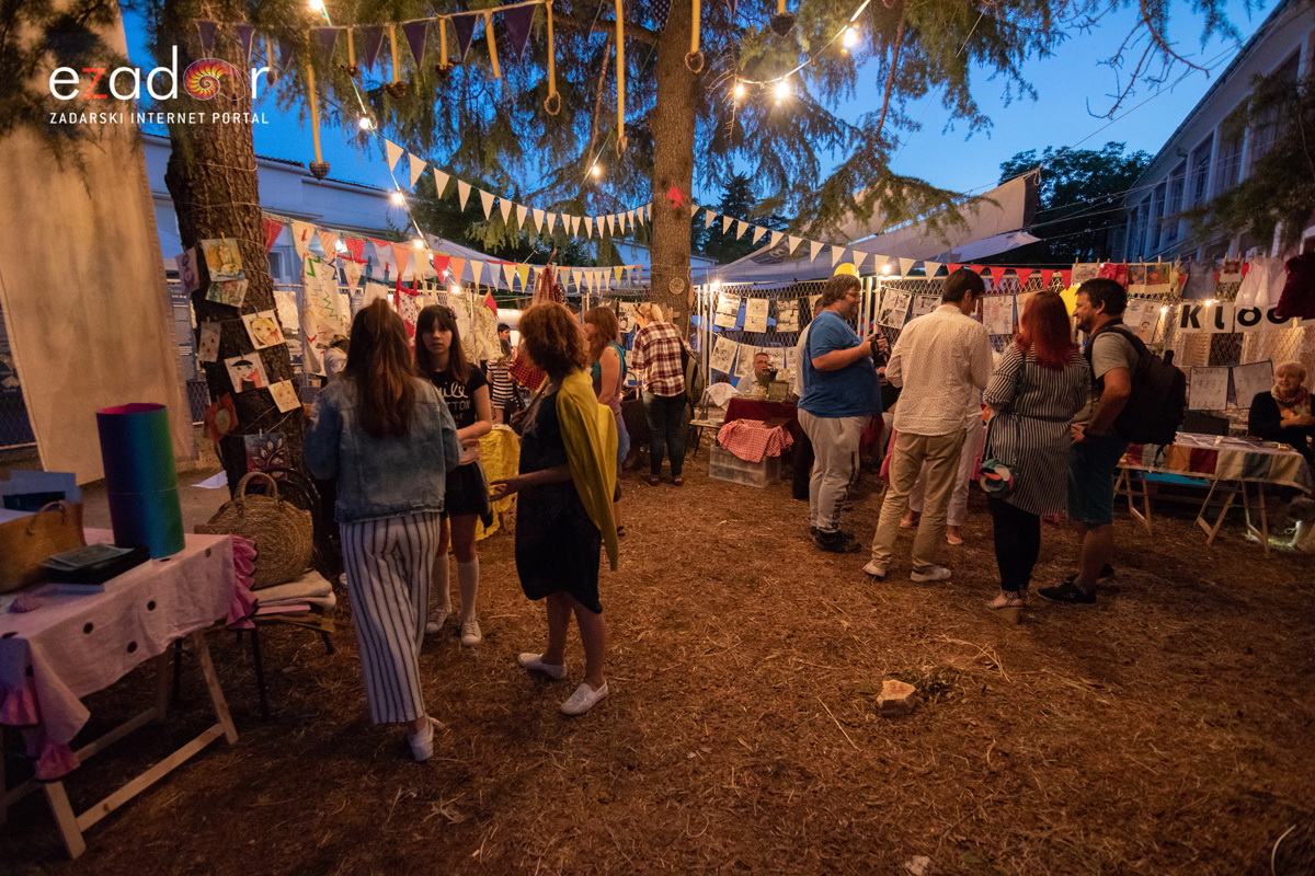 KvartArt 2018.: Art buvljak & koncert Nipplepeoplea