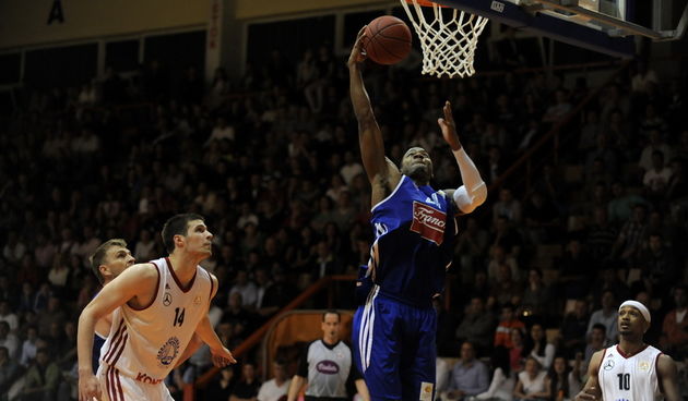 Sibenik, 210513.
Dvorana Baldekin.
Druga utakmica polufinala prvenstva, 
RH Jolly JBS – Cibona Zagreb. 
Foto: Niksa Stipanicev / CROPIX