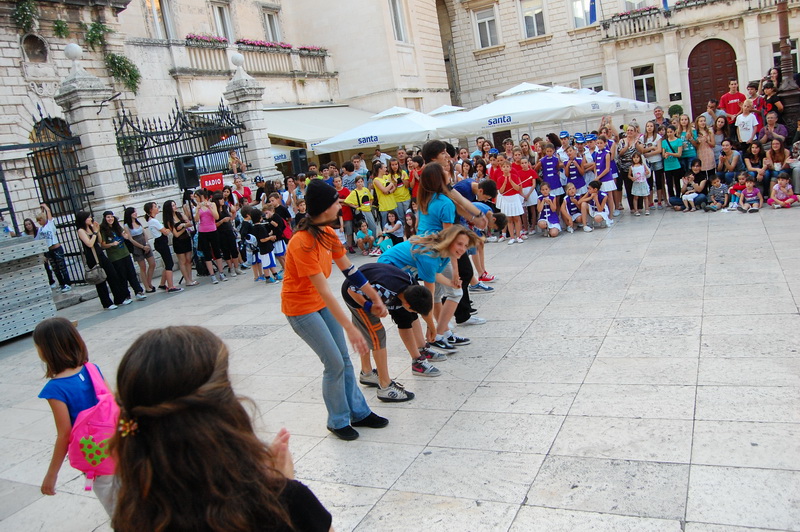 Narodni trg: Dan plesa radija 057, foto: Tea Balog Narodni trg: Dan plesa radija 057, foto: Tea Balog