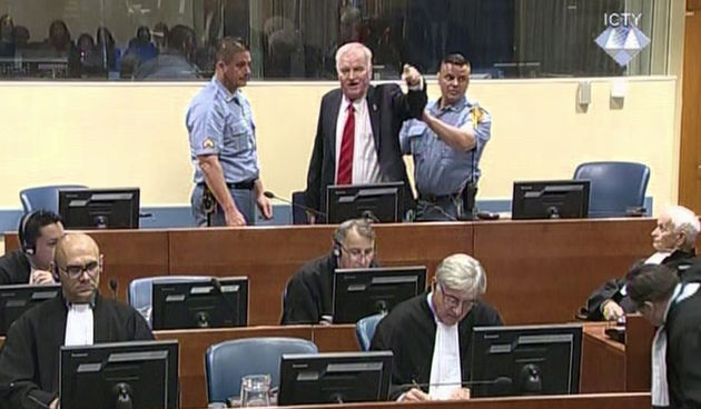 Haaški sud osudio Ratka Mladića na doživotnu kaznu zatvora, kriv je za genocid u Srebrenici