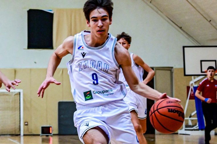 Adrian Vukoša, pretkadeti