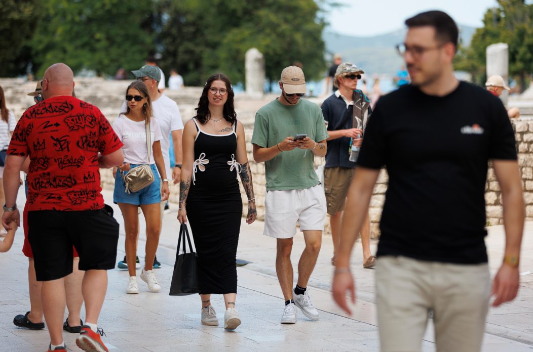 Đir po gradu, subotnja špica, 12. srpnja 2025. Đir po gradu, subotnja špica, 12. srpnja 2025.