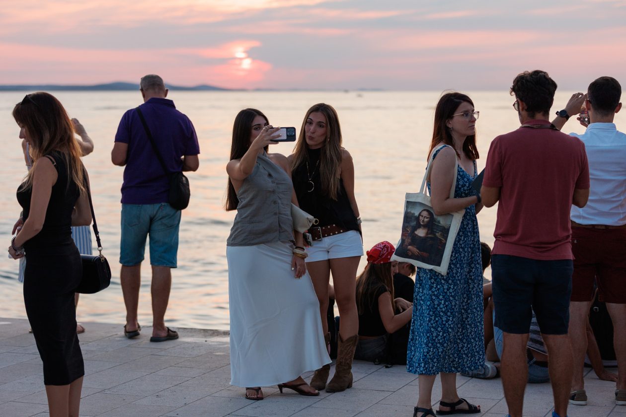 Večernji đir po gradu, 6. kolovoza 2025. Večernji đir po gradu, 6. kolovoza 2025.