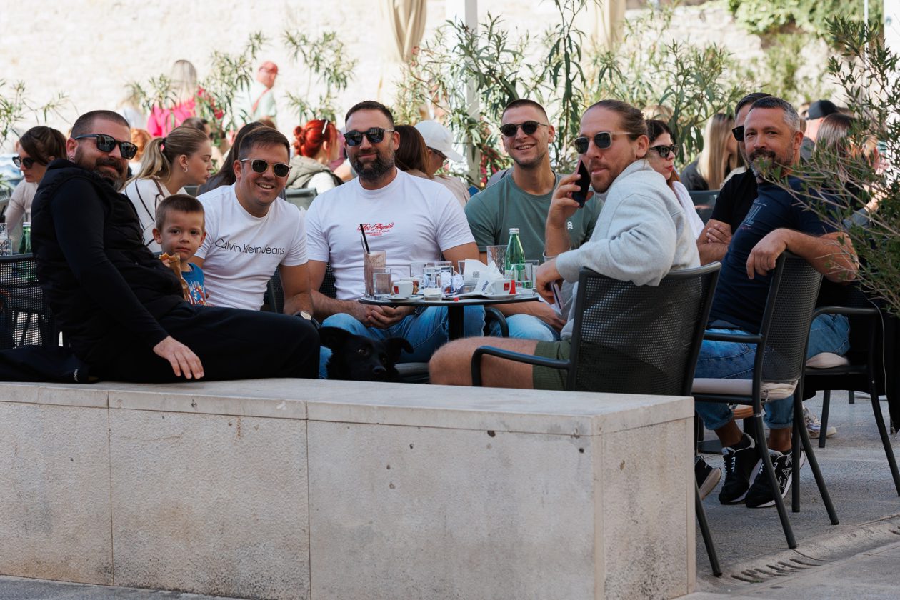 Đir po gradu, subotnja špica, 11. listopada 2025. Đir po gradu, subotnja špica, 11. listopada 2025.