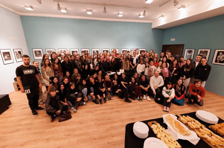 Kazalisni vikend, udruga Igrajmo se