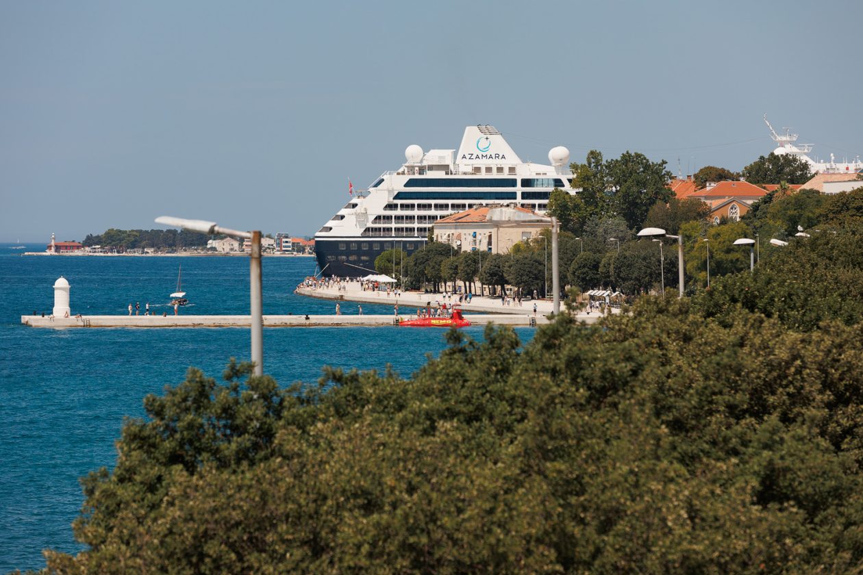 Đir po gradu, 13. kolovoza 2025. Đir po gradu, 13. kolovoza 2025.