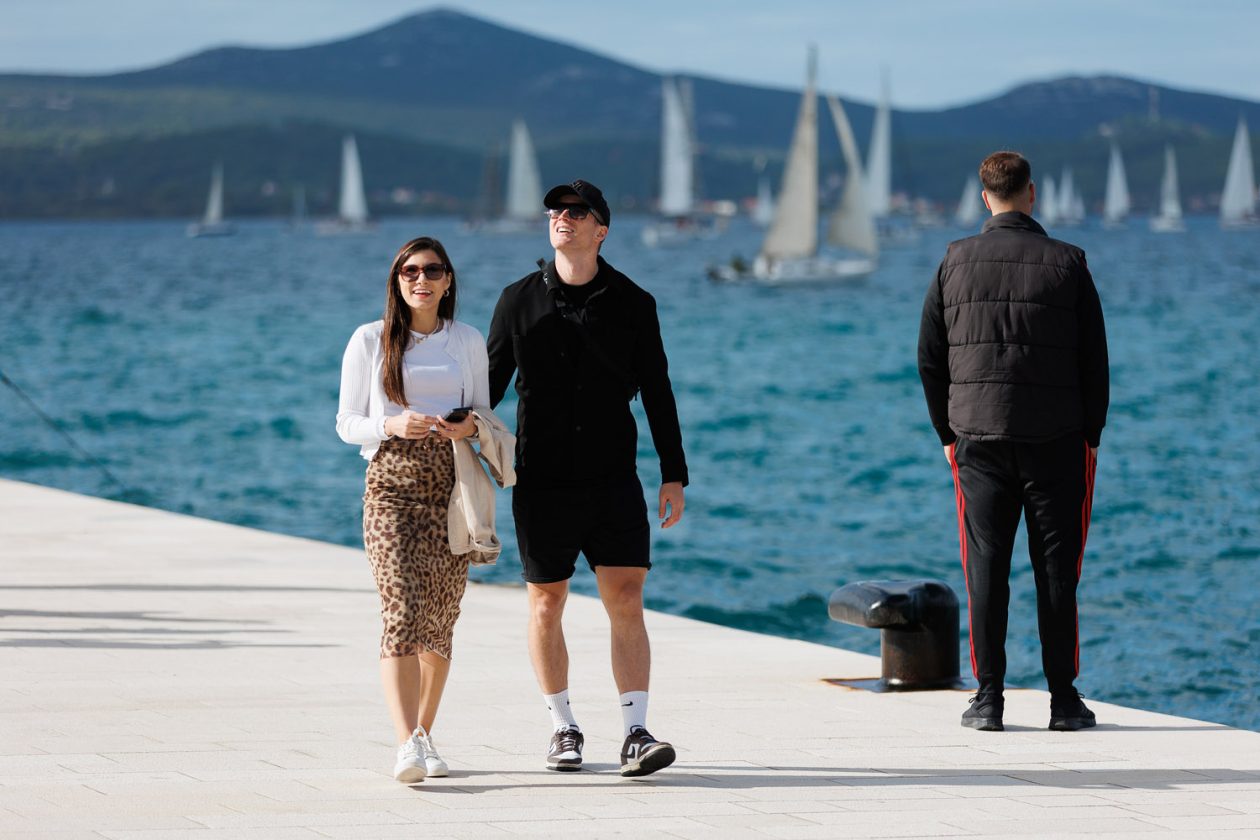 Đir po gradu, subotnja špica, 25. listopada 2025. Đir po gradu, subotnja špica, 25. listopada 2025.