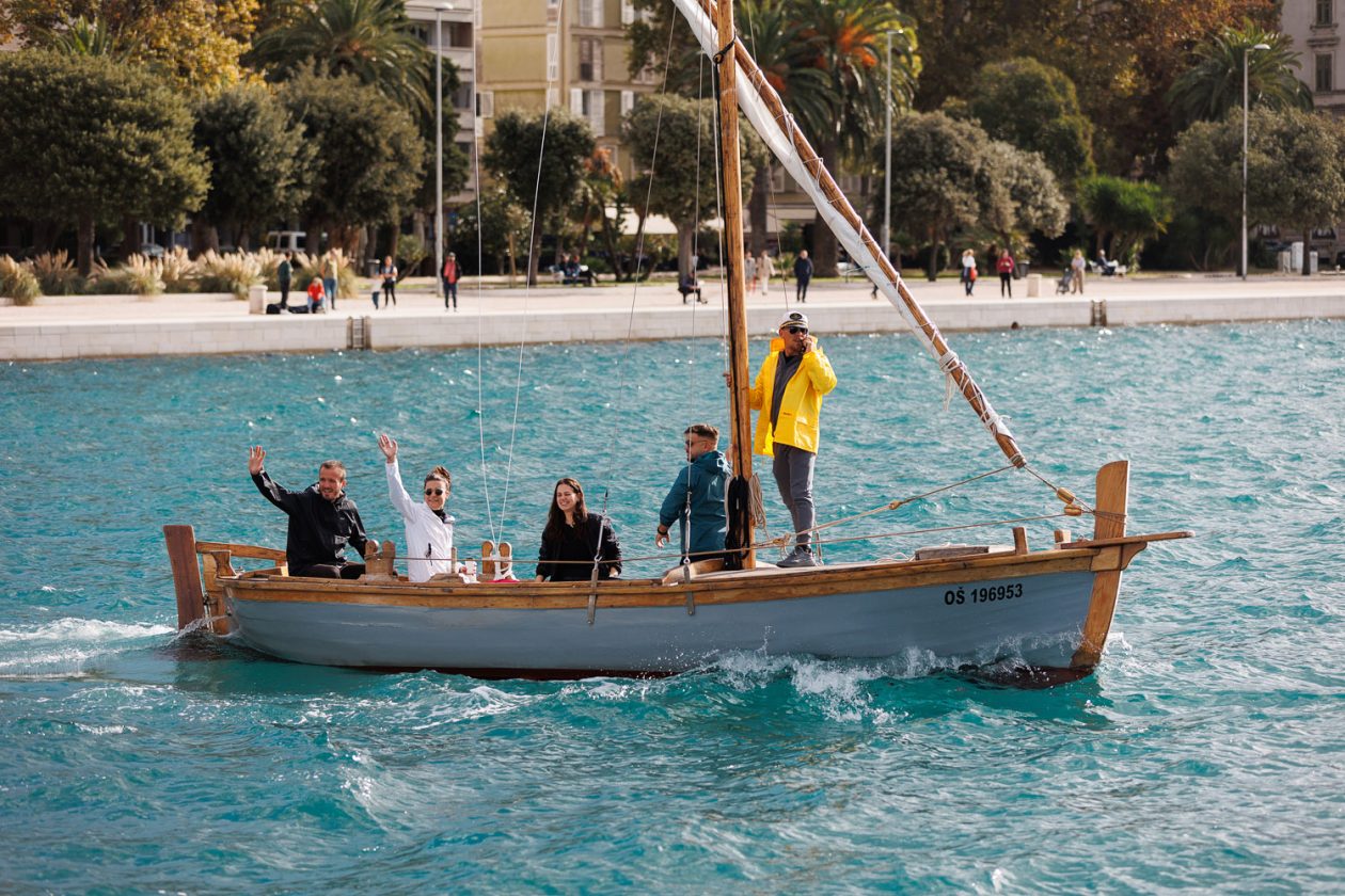 Đir po gradu, subotnja špica, 25. listopada 2025. Đir po gradu, subotnja špica, 25. listopada 2025.