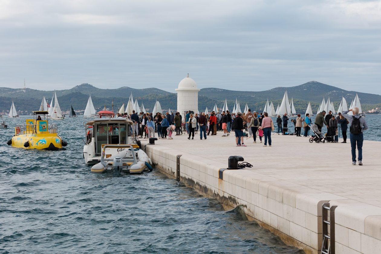 Đir po gradu, subotnja špica, 25. listopada 2025. Đir po gradu, subotnja špica, 25. listopada 2025.