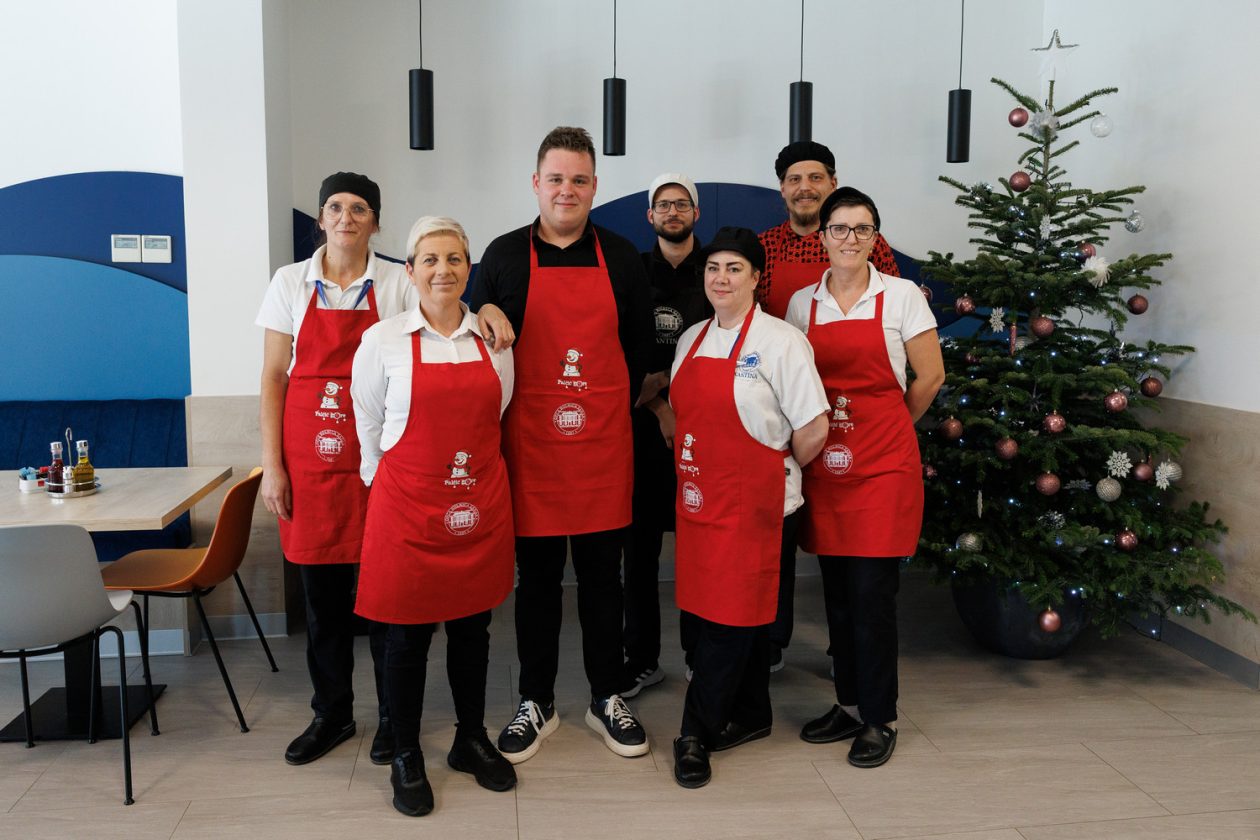 Blagdanski susret u kantini Opće bolnice Zadar