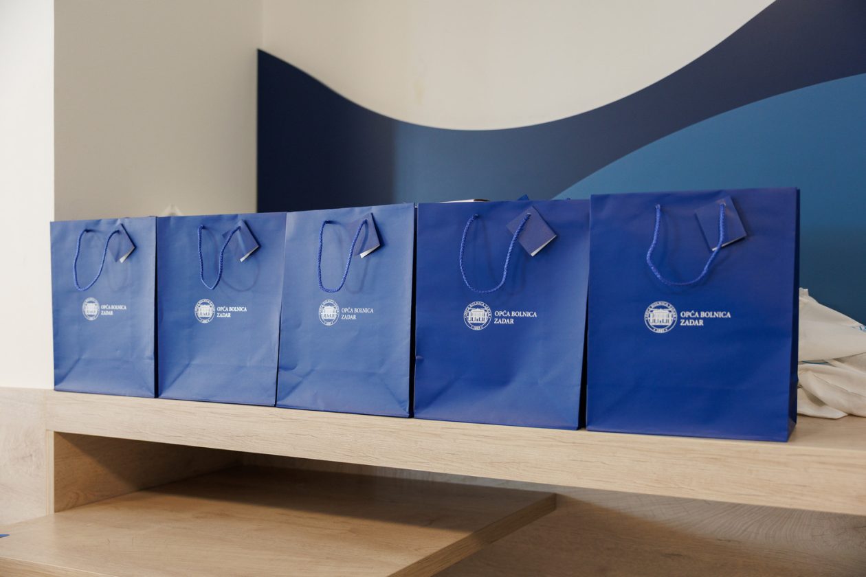 Blagdanski susret u kantini Opće bolnice Zadar