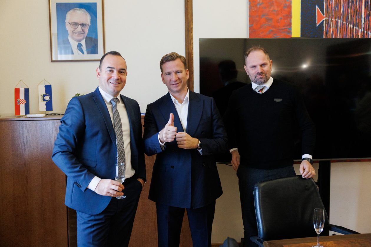 Župan Bilaver u velikoj vijećnici organizirao prijem za novinare