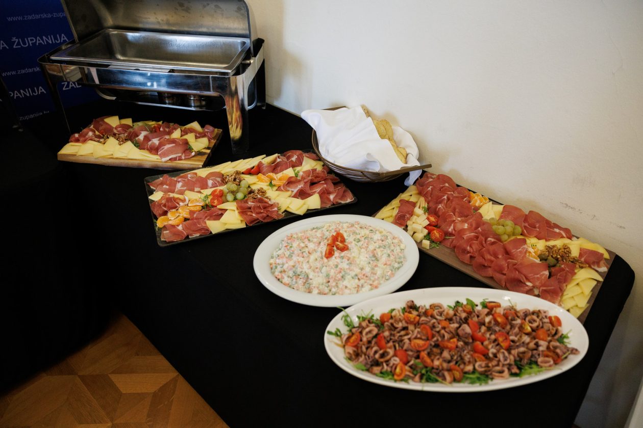 Župan Bilaver u velikoj vijećnici organizirao prijem za novinare