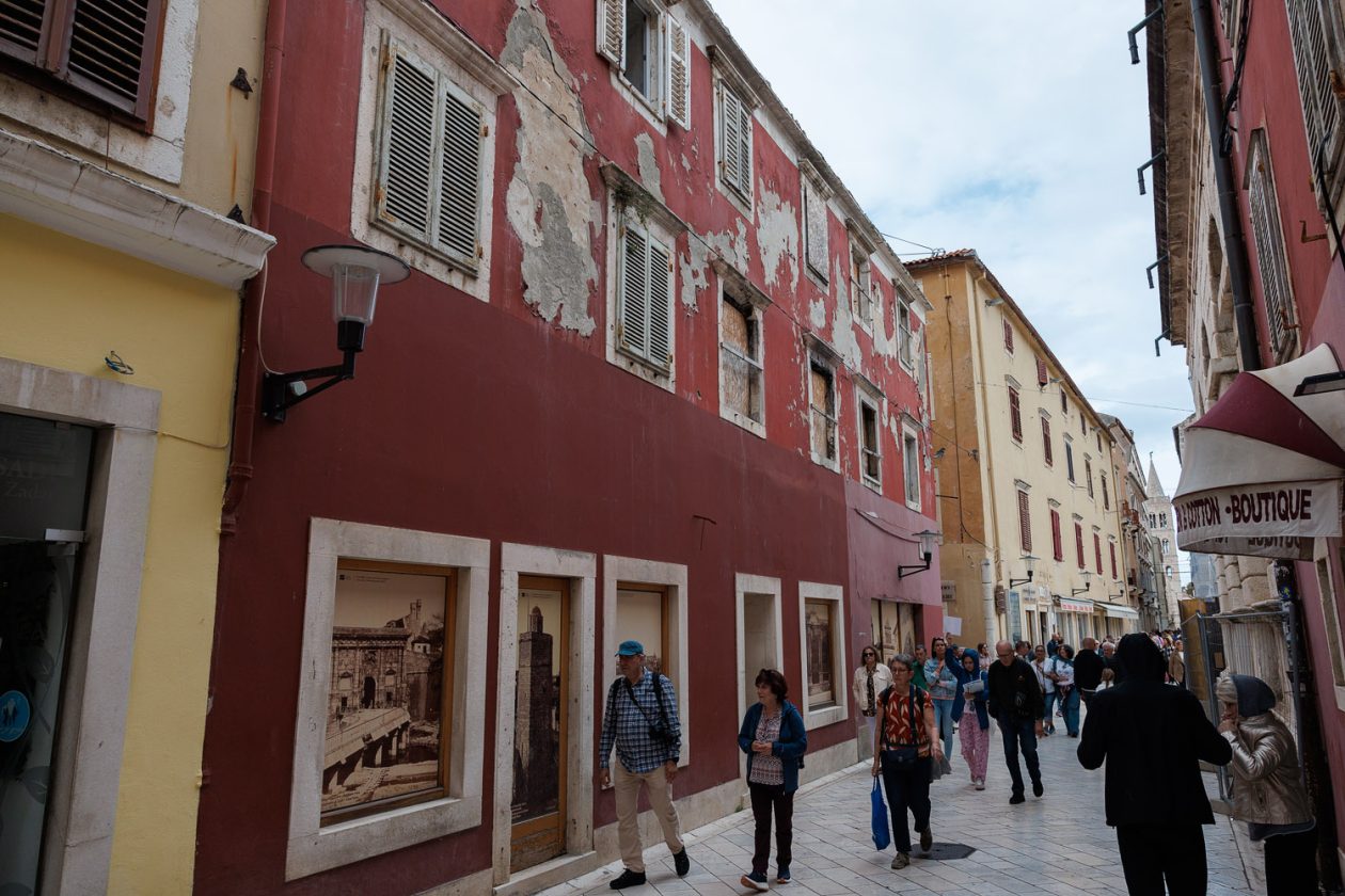 Đir po gradu, subotnja špica, 25. listopada 2025. Đir po gradu, subotnja špica, 25. listopada 2025.