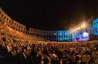 Bralić i Klapa Intrade nastupili u Pulskoj Areni (1) Bralić i Klapa Intrade nastupili u Pulskoj Areni (1)