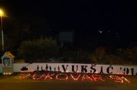 Vukšić zapalio svijeće u znak sjećanja za Vukovar i Škabrnju Vukšić zapalio svijeće u znak sjećanja za Vukovar i Škabrnju