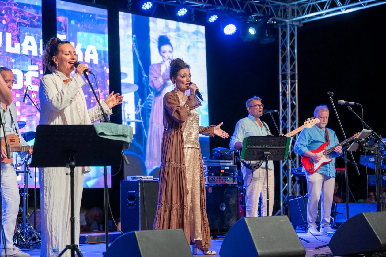 Doris Dragović @ Privlačka noć Doris Dragović @ Privlačka noć