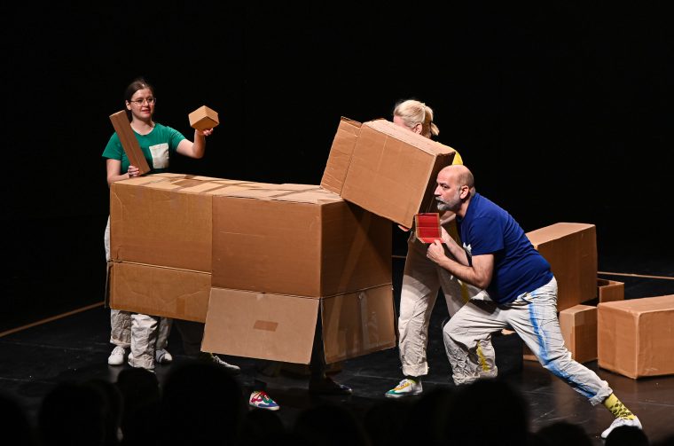 Dan kad se dogodilo ništa (4)