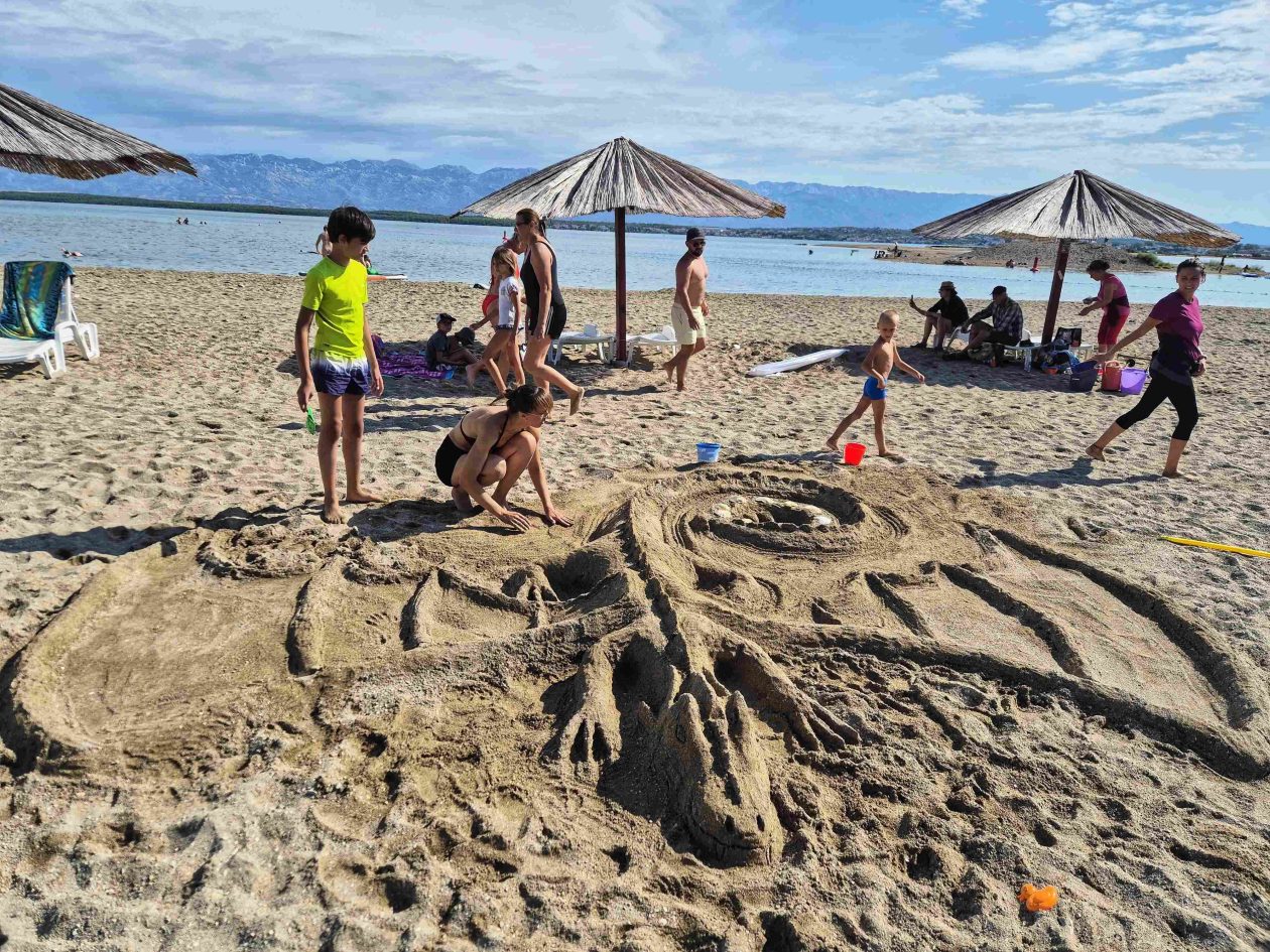 Festival pijeska 2025., Arhiva TZG Nina (39) Festival pijeska 2025., Arhiva TZG Nina (39)