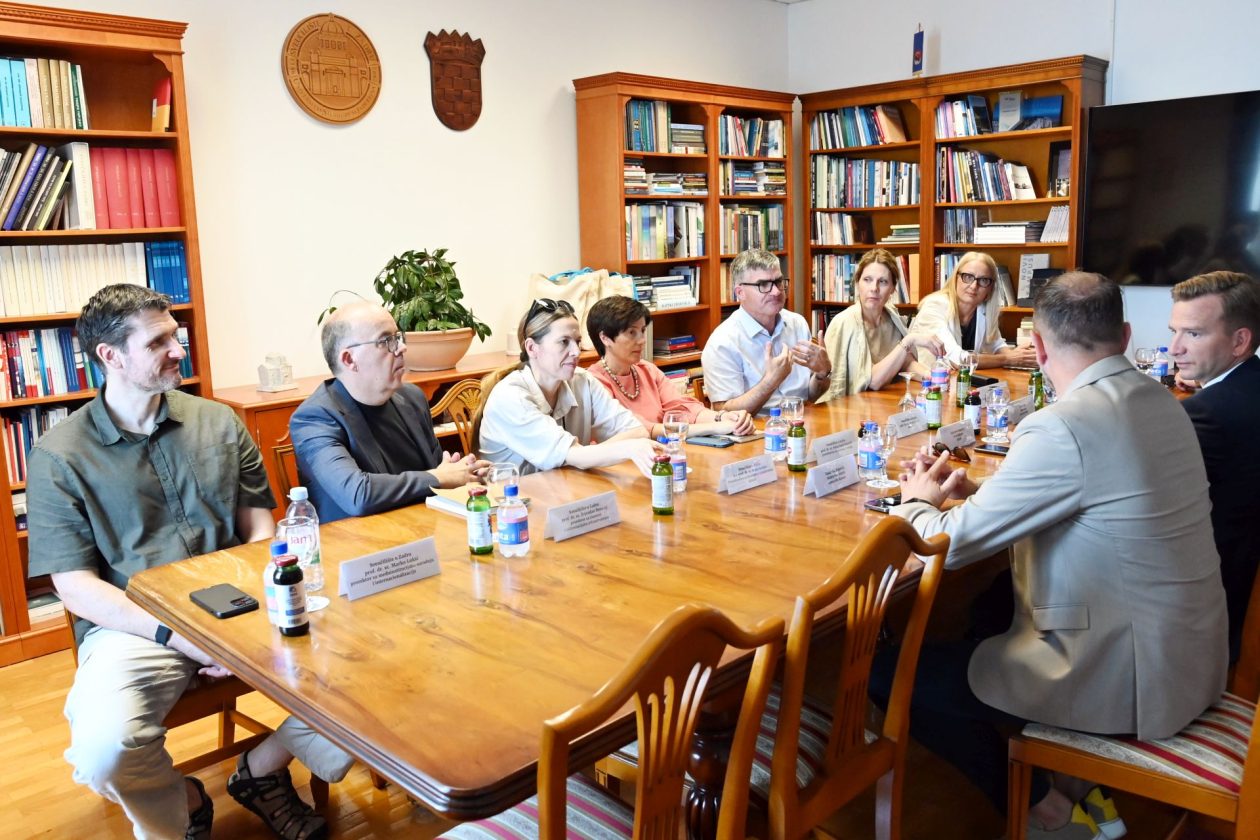 Gradonačelnik Erlić i župan Bilaver na sastanku s Upravom Sveučilišta u Zadru (1)