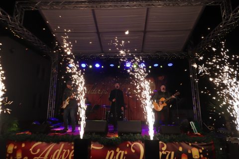 IMG_004 (1) IMG_004 (1)