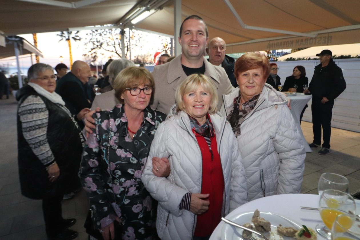 IMG_007 IMG_007