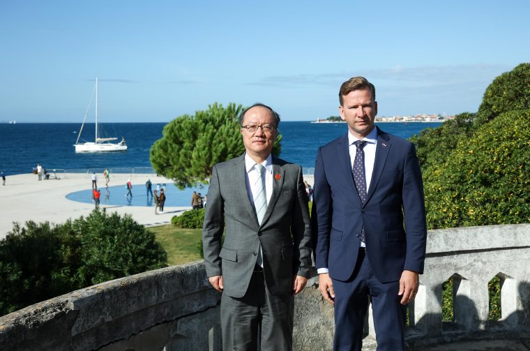Kineski veleposlanik Qi Qianjin posjetio Zadar
