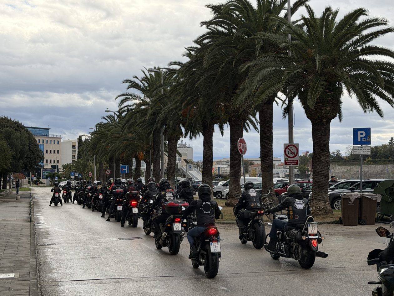 MK Bestije i bajkeri defile sjecanja na Skabrnju i Vukovar MK Bestije i bajkeri defile sjecanja na Skabrnju i Vukovar