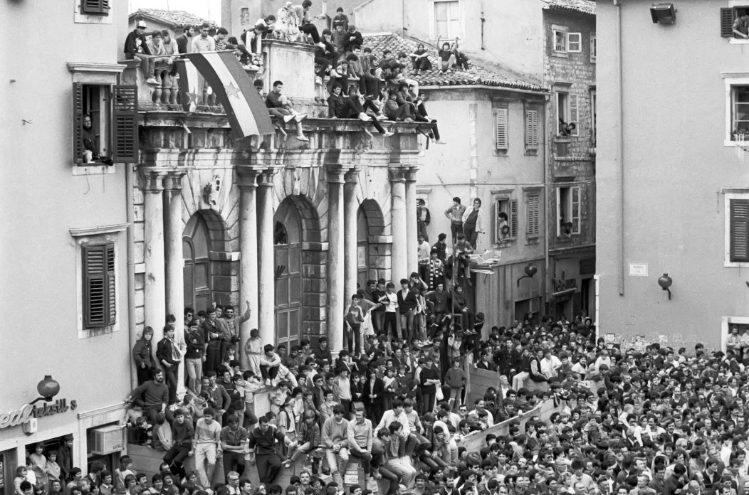 Foto legenda Zvonko Kucelin, kadar koji je zaledio Zagreb i noć koja je promijenila Zadar Foto legenda Zvonko Kucelin, kadar koji je zaledio Zagreb i noć koja je promijenila Zadar