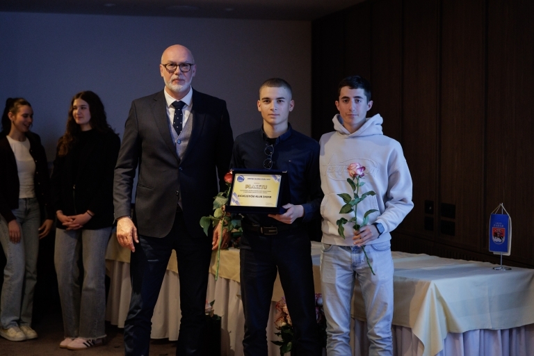 Sportska zajednica Grada Zadra nagradila najuspješnije sportaše u 2025. godini Sportska zajednica Grada Zadra nagradila najuspješnije sportaše u 2025. godini