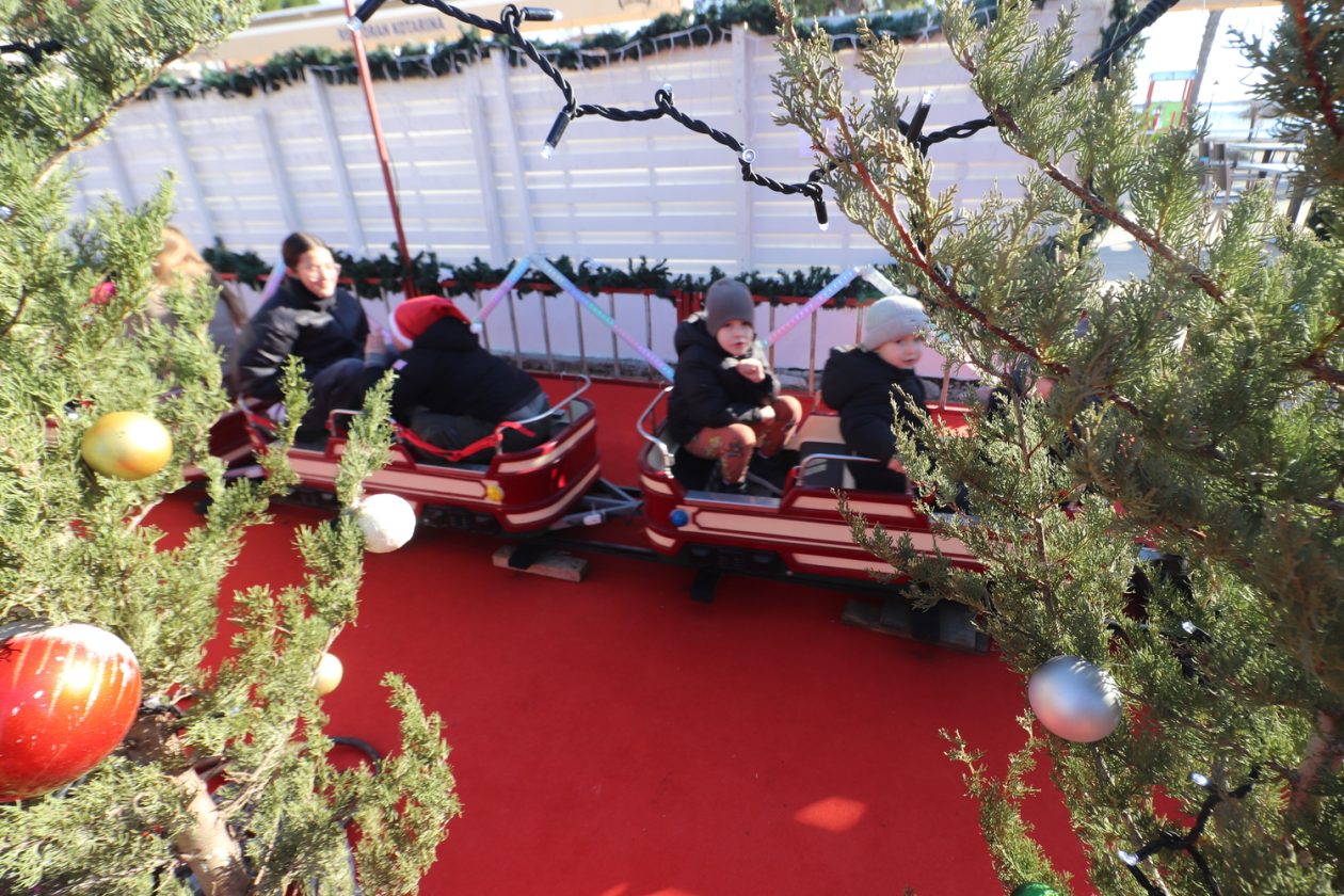 Prvi dječji doček Nove godine u Viru