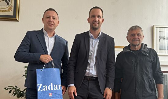 Šime Erlić primio nagrađene zadarske fotografe