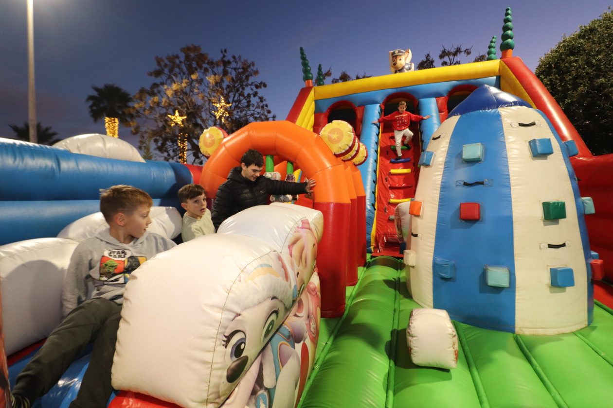 Otvoren Advent u Viru i dječje Božićno selo