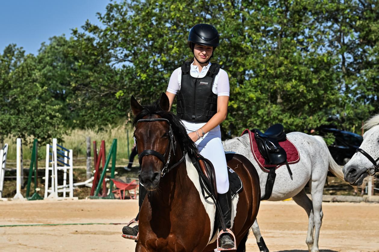 Konjički klub Zadar za Zaratiniće Konjički klub Zadar za Zaratiniće