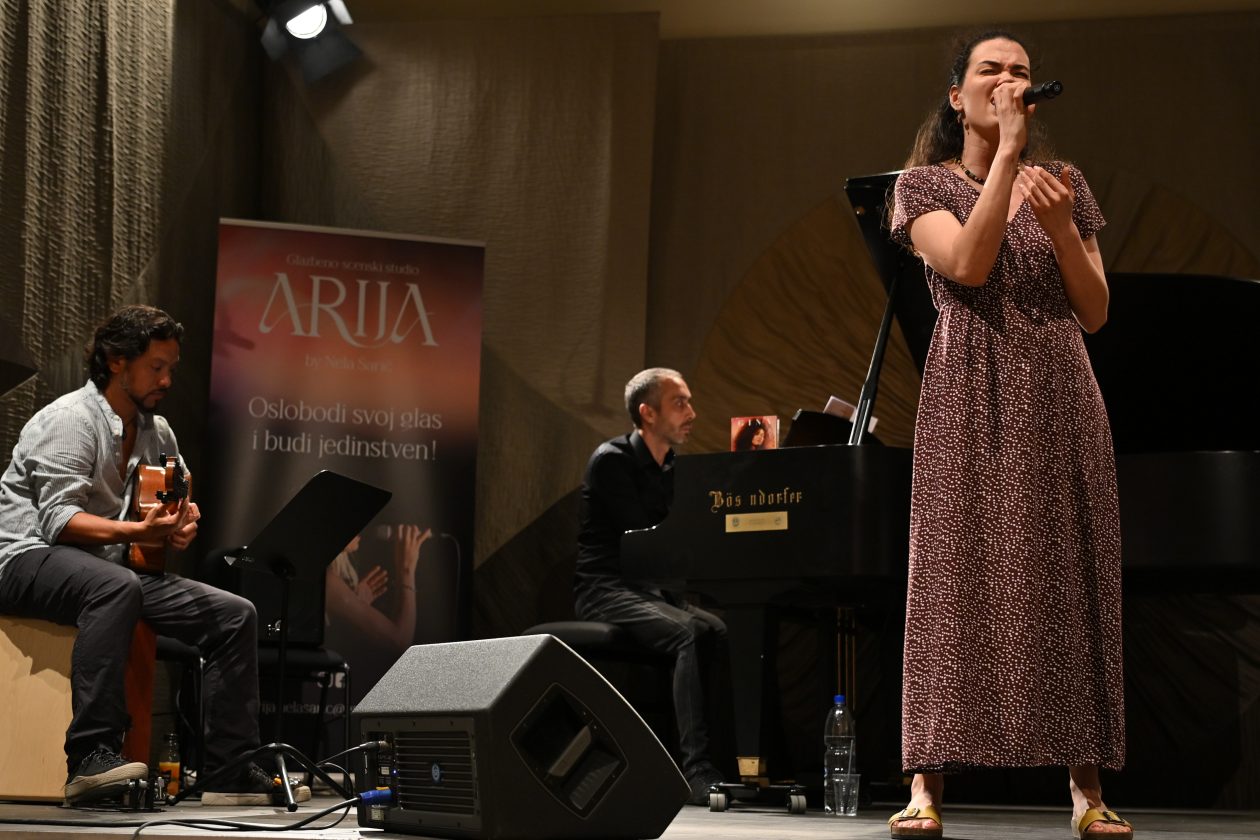 IVA_8802