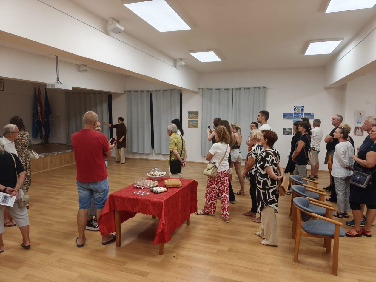 Izložba utkano u kamen, Lucija Mržić (3) Izložba utkano u kamen, Lucija Mržić (3)