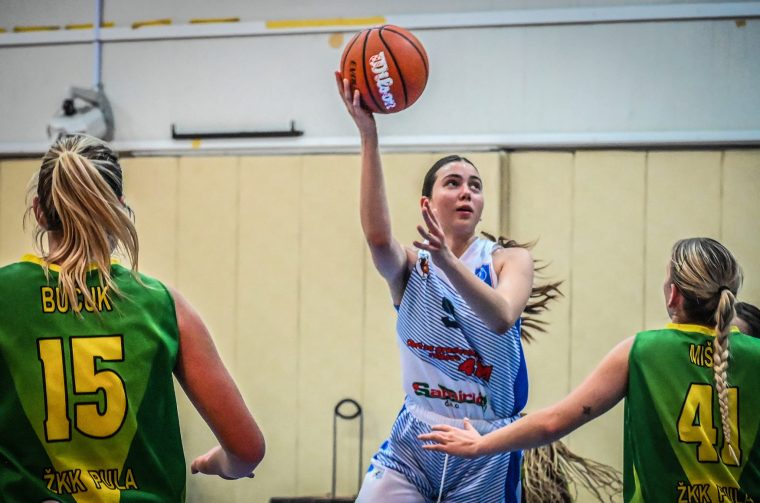 Jelena Ljubos, ŽKK Zadar Plus