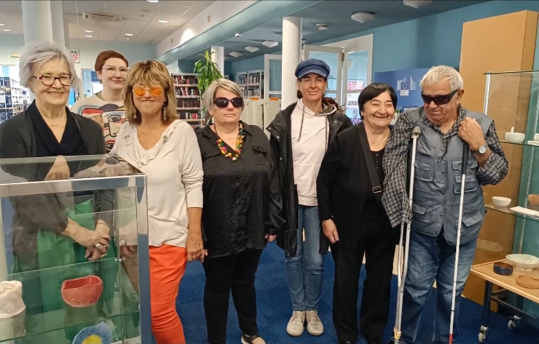 Keramika i prijateljstvo, udruga slijepih zadarske županije (1) Keramika i prijateljstvo, udruga slijepih zadarske županije (1)