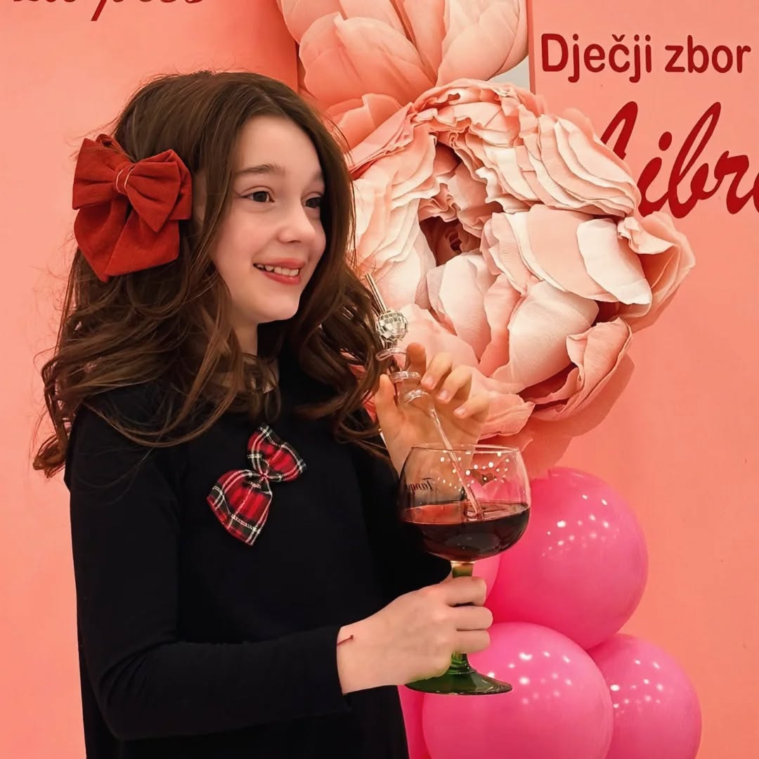 Dječji zbor LIBRETIĆI iz zadarskog Glazbenog studija LIBRETO imaju novi videospot!