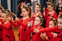 Glazbeni studio Libreto priredio humanitarni koncert Čarobni zvuci Božića Glazbeni studio Libreto priredio humanitarni koncert Čarobni zvuci Božića