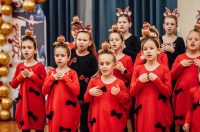 Glazbeni studio Libreto priredio humanitarni koncert Čarobni zvuci Božića Glazbeni studio Libreto priredio humanitarni koncert Čarobni zvuci Božića