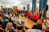 Glazbeni studio Libreto priredio humanitarni koncert Čarobni zvuci Božića Glazbeni studio Libreto priredio humanitarni koncert Čarobni zvuci Božića